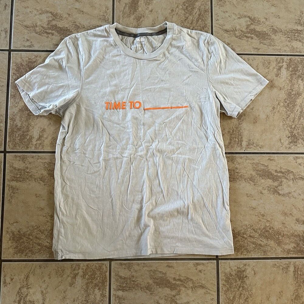 Hoka One One Men's T-Shirt Size Medium Crewneck‎ Gray Sports Athletic Time To… - Picture 2 of 7